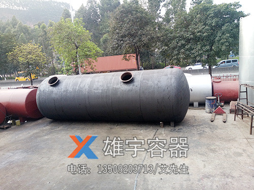 大（dà）型油罐安裝